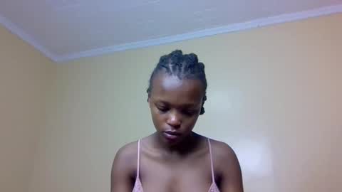 Snapshot of sandy_bby1 chatting on October 11, 2:05 am sandy online show from October 11, 2:05 am