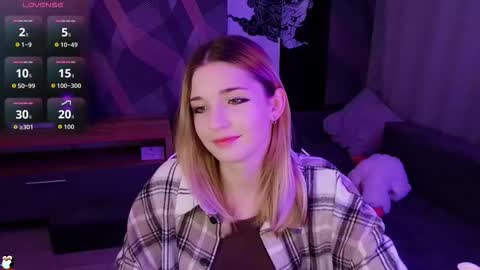 Snapshot of sandy_belle88 chatting on October 7, 10:39 pm sandy_belle88 online show from October 7, 10:39 pm