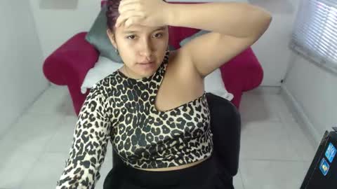 sandy_queen69 online show from March 25, 12:56 pm