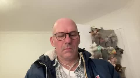 santaclausonice online show from November 14, 11:50 pm