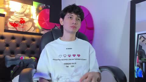 santi online show from January 20, 3:39 pm