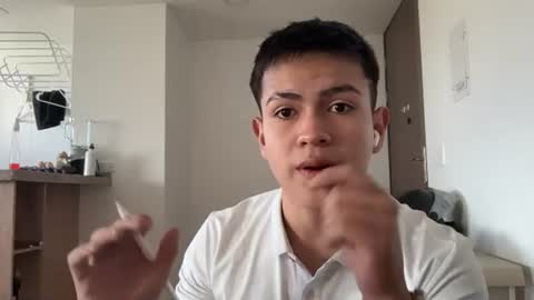 santiagomg_ online show from July 14, 6:57 pm