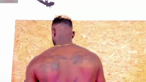  Santi online show from November 6, 10:57 pm