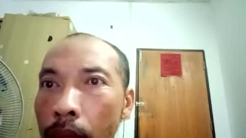 santichai561323 online show from April 14, 11:13 am