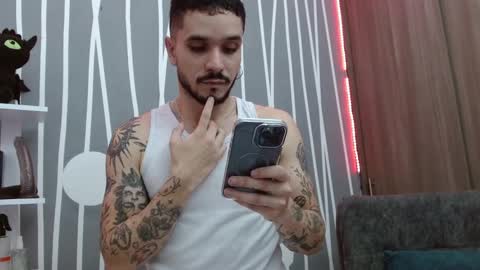 Santy Torres online show from September 24, 3:02 am