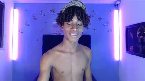 santiago online show from December 15, 7:31 pm