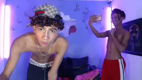 santiago online show from December 4, 4:21 pm