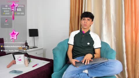 Santiago Carrington online show from January 11, 5:29 pm