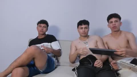 santy_stump online show from March 26, 10:48 pm