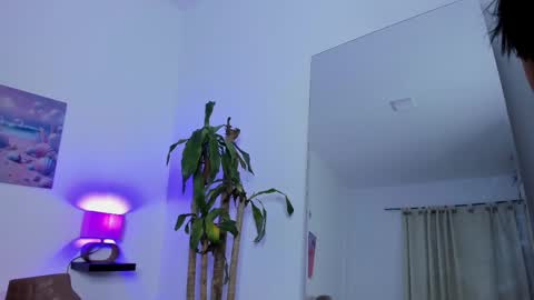 Snapshot of saori_022 chatting on October 3, 3:37 am saori_022 online show from October 3, 3:37 am