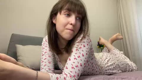 Anny online show from December 2, 7:40 am