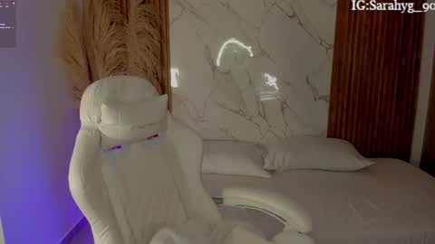 S A R A online show from March 17, 1:21 am