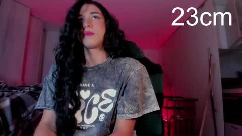 Snapshot of sara_hunter1 chatting on October 10, 10:03 pm sara_hunter1 online show from October 10, 10:03 pm