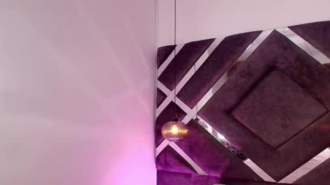 Snapshot of sara_lopee1 chatting on October 7, 12:56 pm sara_lopee1 online show from October 7, 12:56 pm