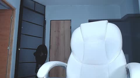 Sara online show from February 15, 12:59 am