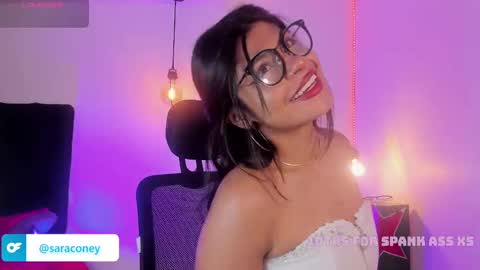 Snapshot of saraa_a19 chatting on September 14, 3:35 pm sara uwu online show from September 14, 3:35 pm