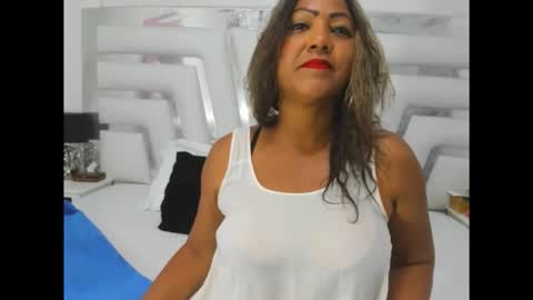 Sara online show from November 14, 8:22 pm