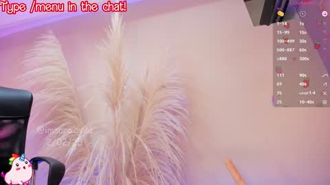 SaraAvila  online show from February 2, 2:45 pm