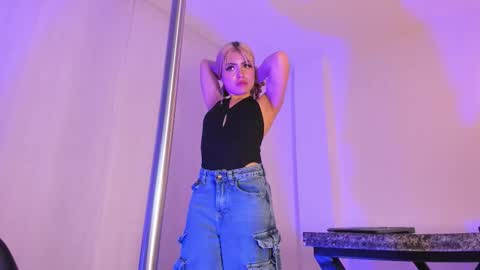 Sara online show from September 17, 3:21 am