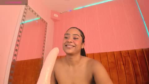 Sara Castillo online show from March 2, 12:43 pm