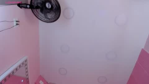 Sara Castillo online show from September 11, 10:05 am