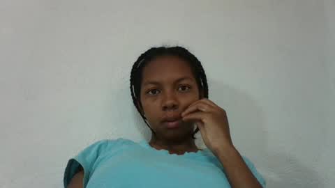 sarah146341 online show from August 4, 8:21 am