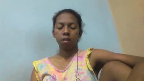 sarah146341 online show from May 7, 5:41 pm