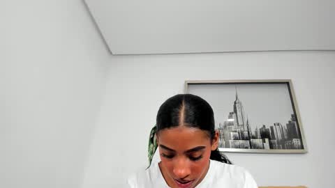 sarah_ashbourne online show from November 28, 10:39 pm