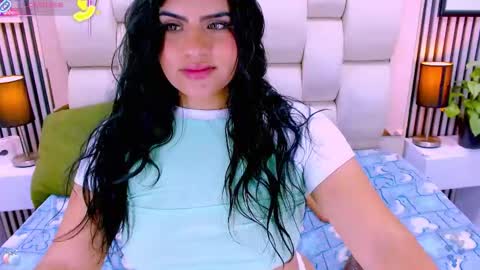 Sarah online show from November 27, 4:42 am