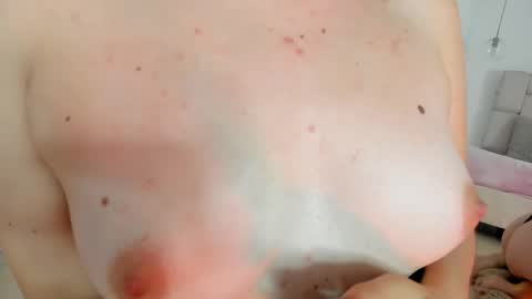 sarah_gothicgirl online show from May 23, 8:05 pm