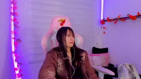 Sarah Ramirez online show from November 18, 2:58 am