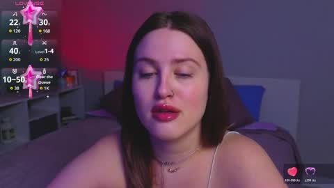 Sarah online show from April 18, 11:05 pm