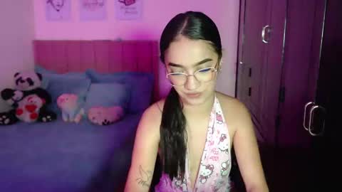 Sarah online show from February 26, 10:47 pm