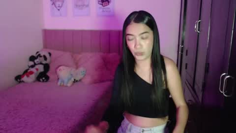 Sarah online show from February 17, 8:06 pm