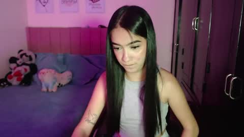 Sarah online show from February 27, 8:20 pm