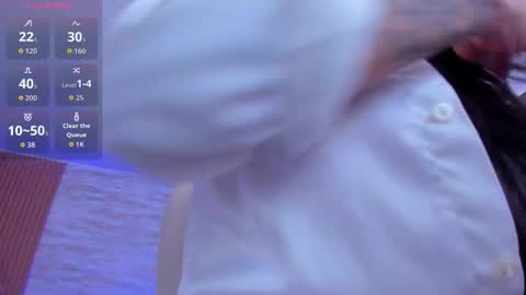 Sarah online show from January 9, 9:20 pm