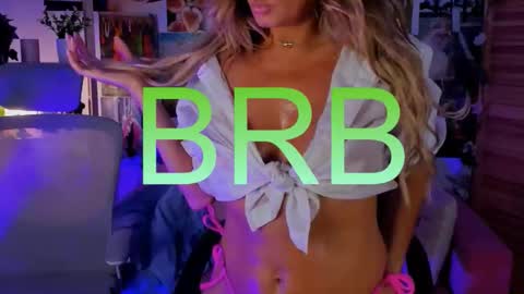 Divine Sarah NONUDE model online show from October 25, 11:53 am