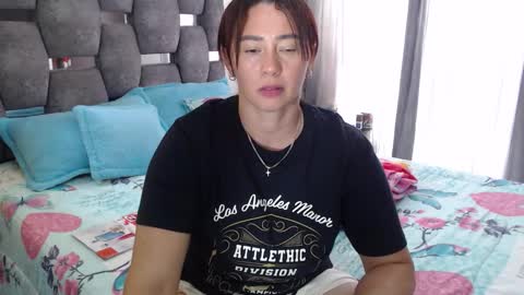 Lia online show from March 3, 4:25 pm