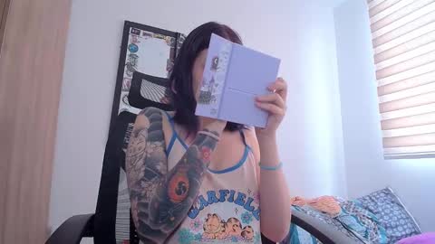 SARAI online show from November 22, 2:37 pm