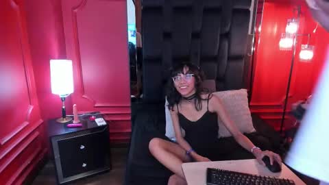 Sara and Edward online show from October 30, 3:07 am