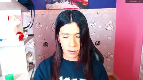 Snapshot of sarasofia44 chatting on February 23, 6:49 am Sara Sofia online show from February 23, 6:49 am