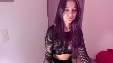 Sara   online show from April 11, 3:16 pm