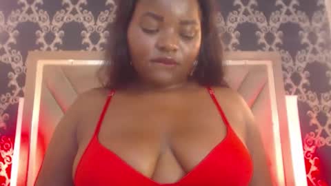 Sara online show from June 1, 7:04 pm