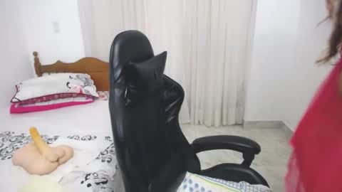 saray1221 online show from February 1, 8:16 pm