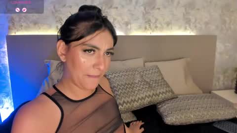    online show from April 25, 1:13 pm