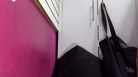 mery online show from April 18, 7:58 pm