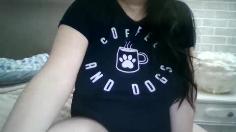 Snapshot of saretta46 chatting on February 13, 6:05 pm Sara online show from February 13, 6:05 pm