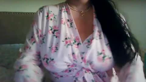 Snapshot of saretta46 chatting on September 27, 1:31 pm Sara online show from September 27, 1:31 pm