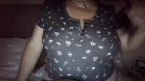 Snapshot of saretta46 chatting on October 1, 1:48 am Sara online show from October 1, 1:48 am