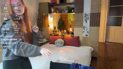 Veronika online show from November 18, 8:45 pm